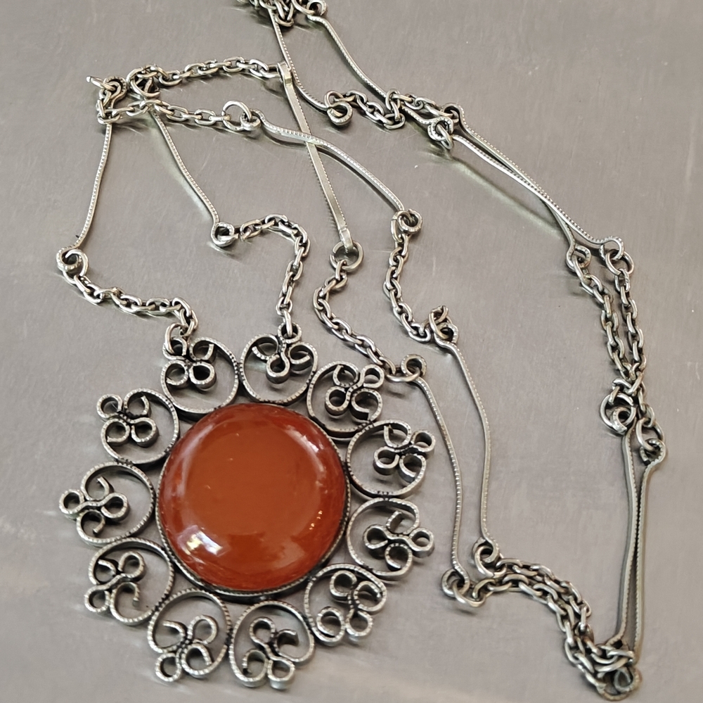 Vintage Genuine Egg Yolk Baltic Amber Nickel Silver Necklace Made In USSR